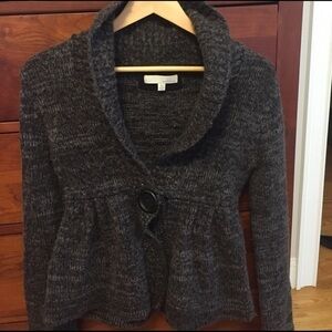 Kaisley Sweater size Medium runs small